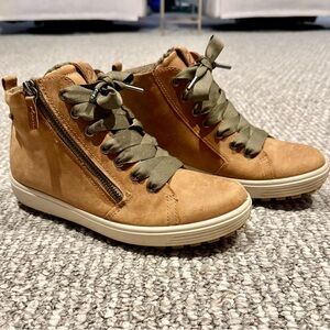 Ecco Soft 7 Tred Boots